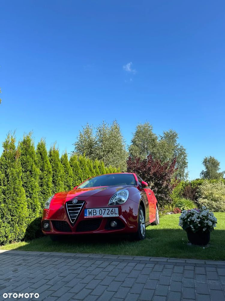 Alfa Romeo Giulietta 2014 photo 3