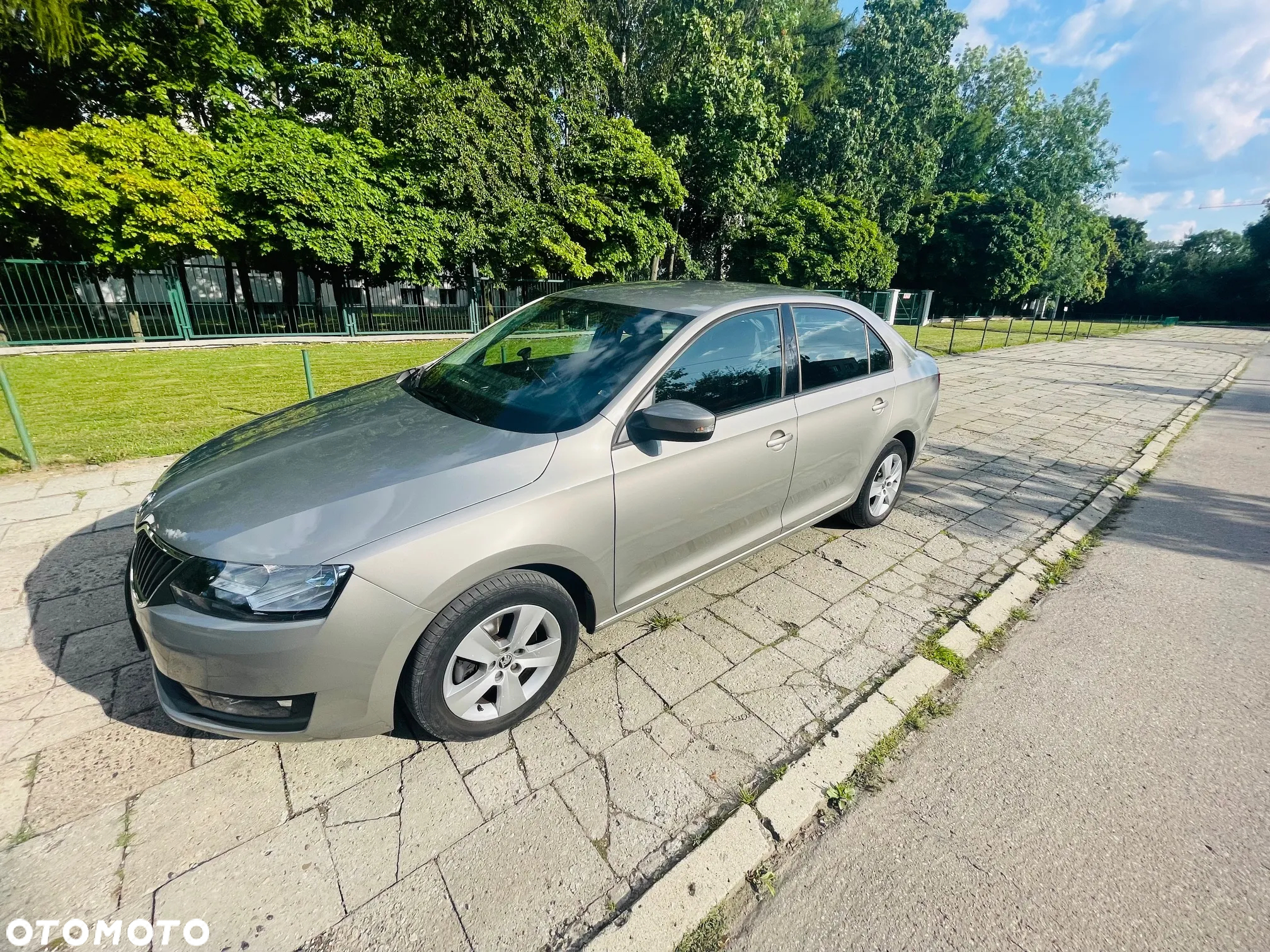Skoda RAPID 1.0 TSI Ambition - 2
