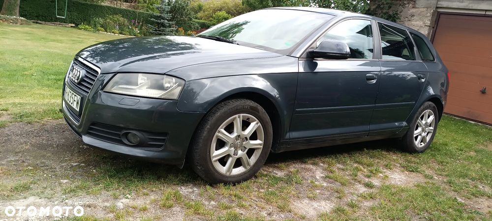 Audi A3 Sportback 2.0 TDI DPF Ambiente - 6