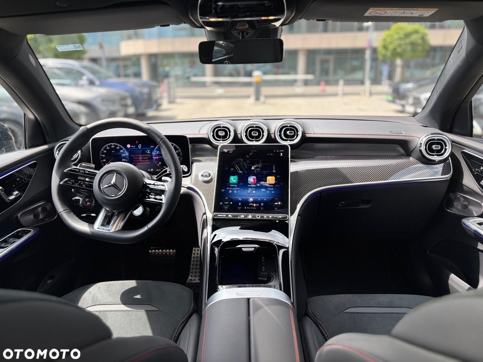 Mercedes-Benz GLC - 11
