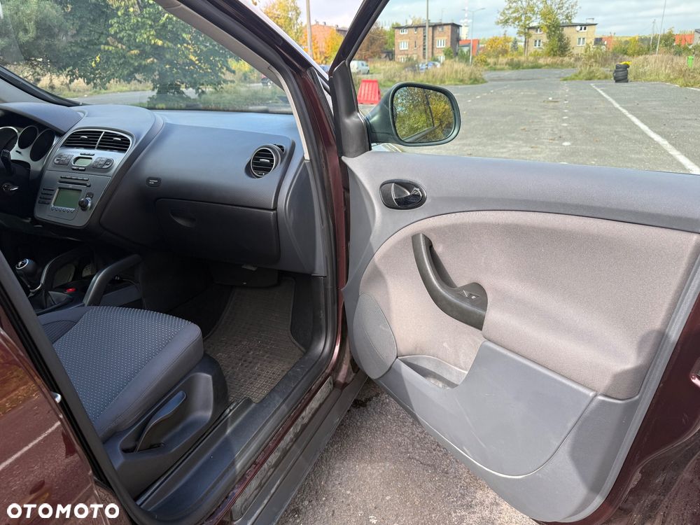 Seat Altea XL 1.6 Stylance - 23
