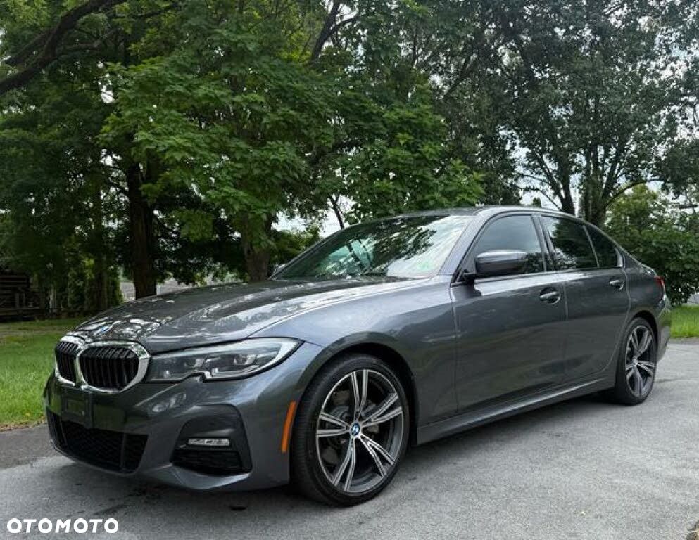 BMW Seria 3 M340i xDrive - 17