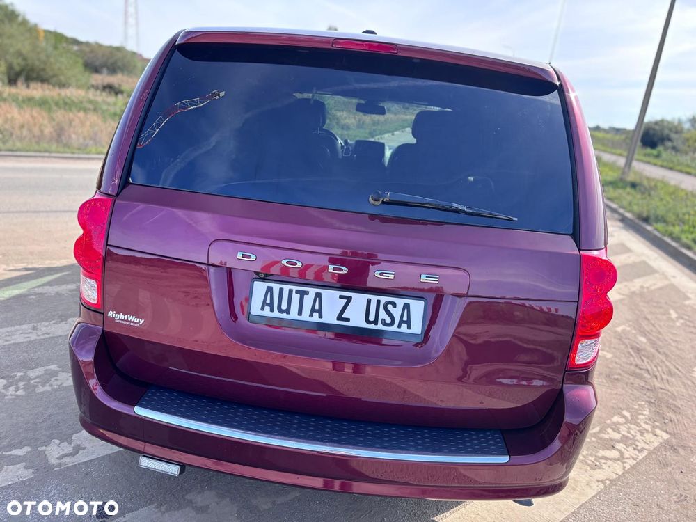 Dodge Grand Caravan 3.6 R/T - 38