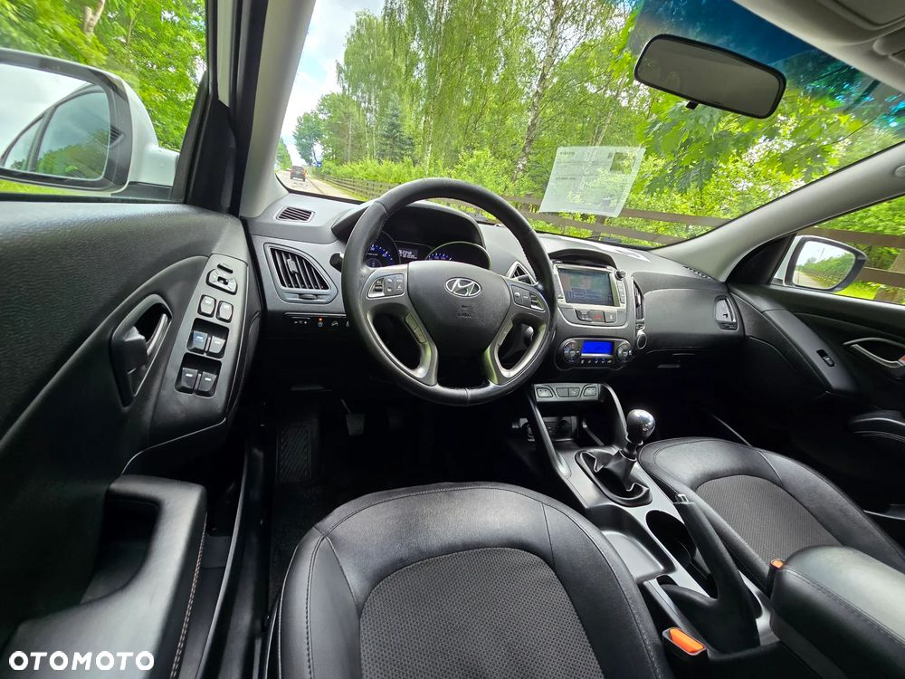 Hyundai ix35 1.7 CRDi 2WD Fifa World Cup Edition - 30