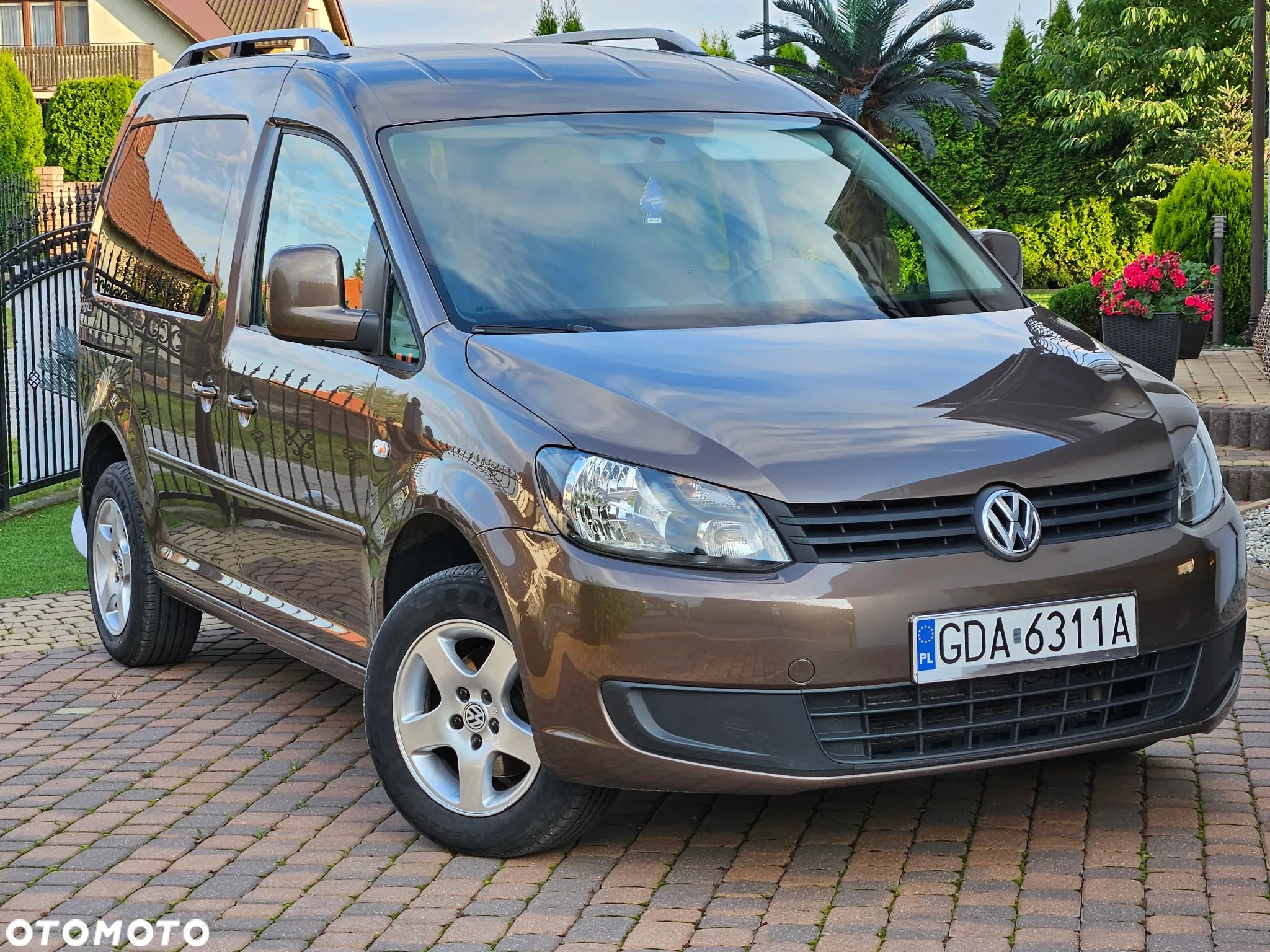Volkswagen Caddy - 1