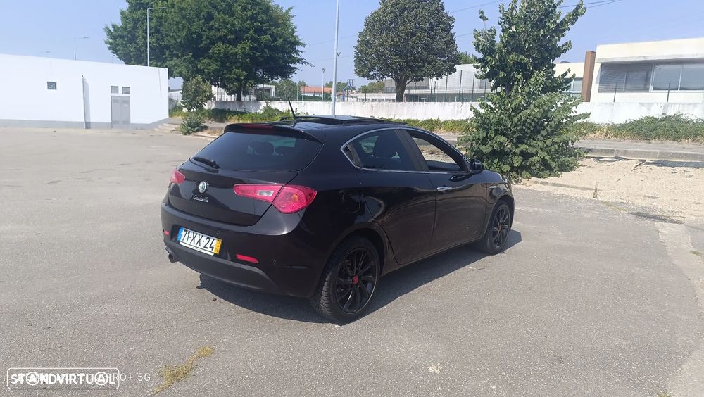 Alfa Romeo Giulietta 1.4 TB 16V Multiair - 4