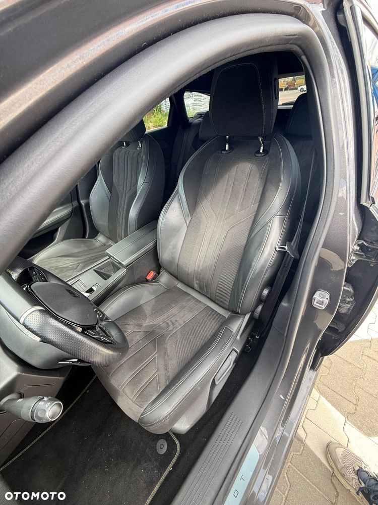 Peugeot 308 1.2 PureTech GT S&S EAT8 - 12