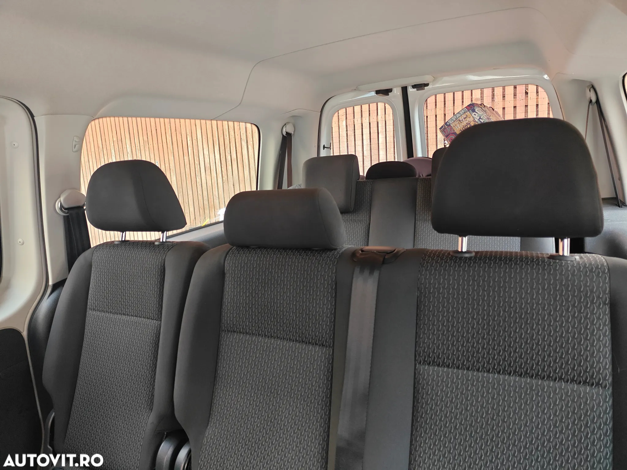 Volkswagen Caddy 2.0 TDI - 13