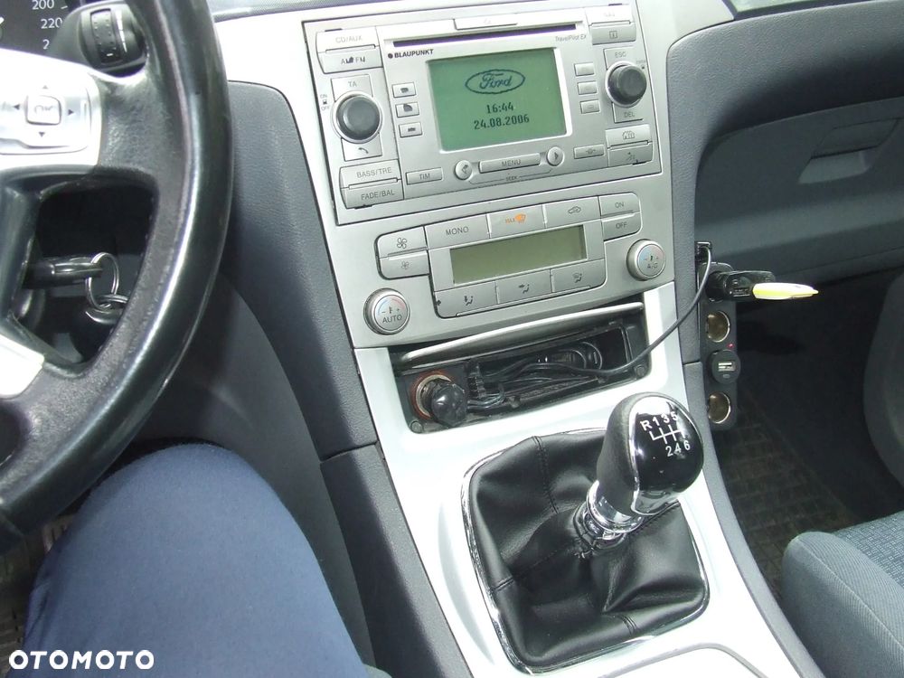 Ford S-Max 1.8 TDCi Ambiente - 9