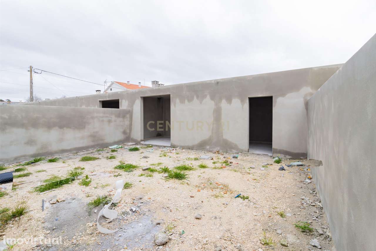 Moradia T3 na Embra, Marinha Grande – Conforto e Modernidade para a Su - Grande imagem: 2/3