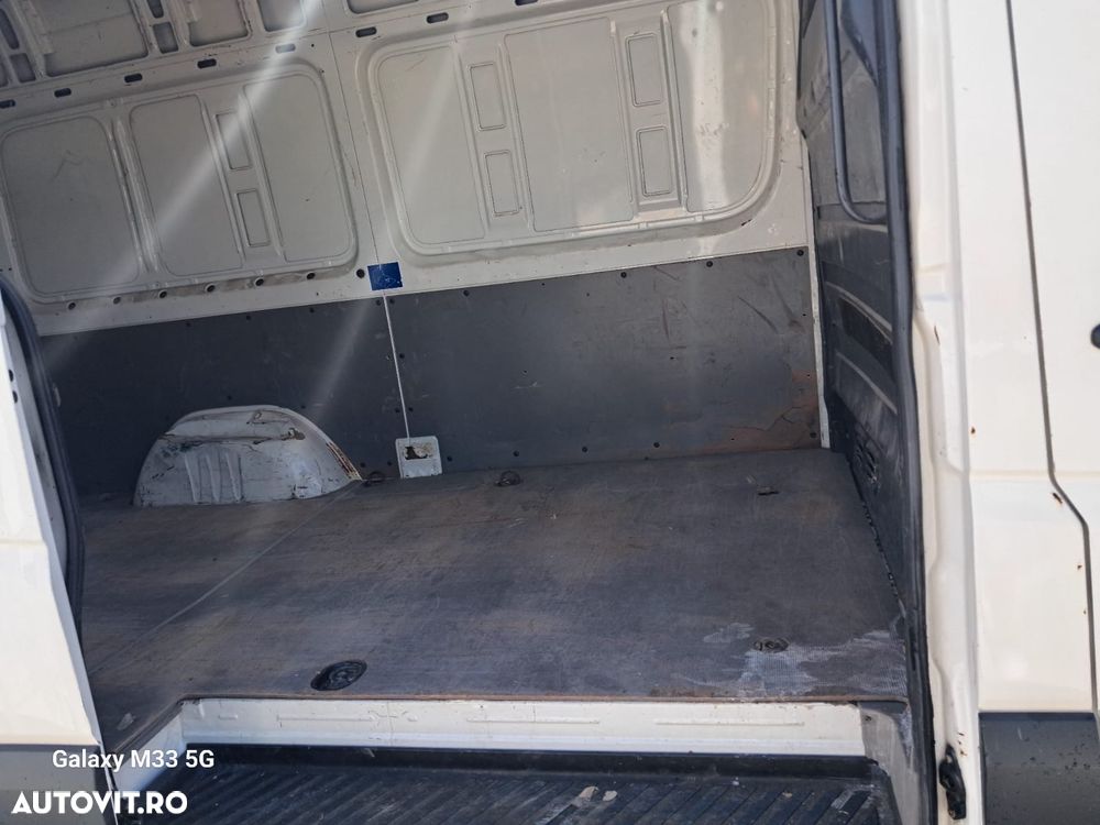 Volkswagen Crafter - 15