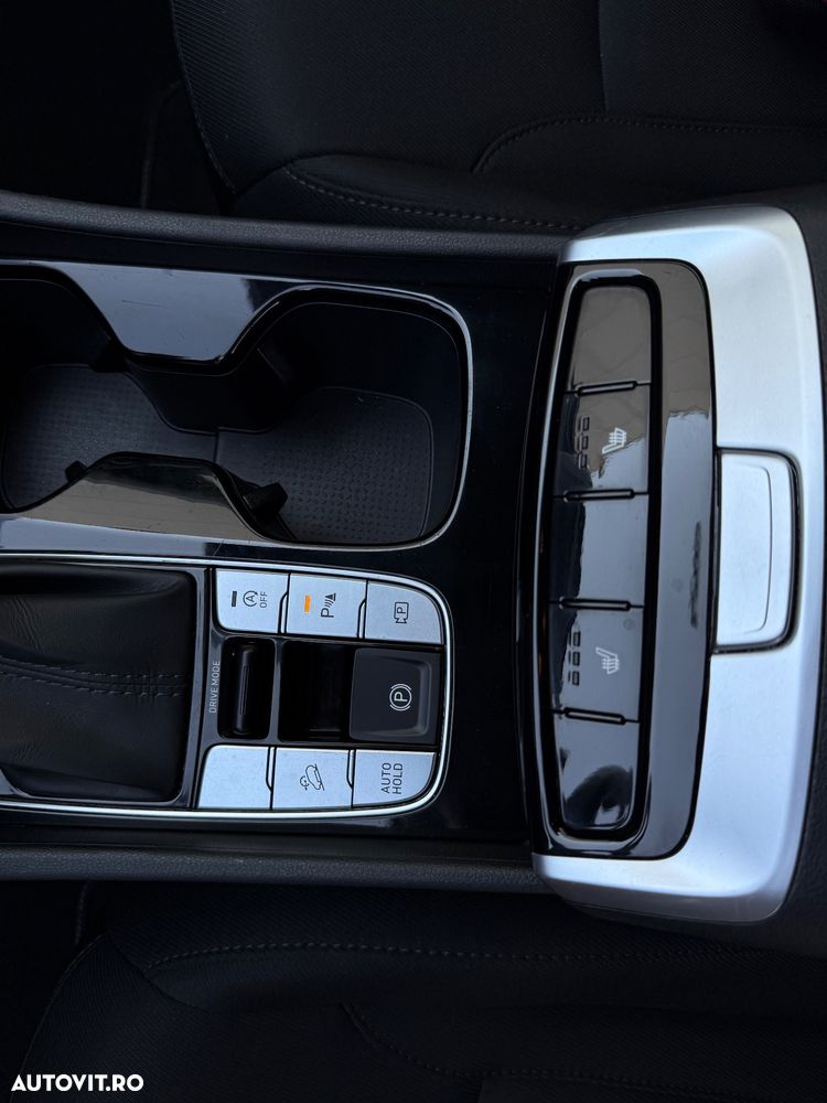 Hyundai Tucson 1.6 CRDi 48V-Hybrid 2WD DCT Prime - 19