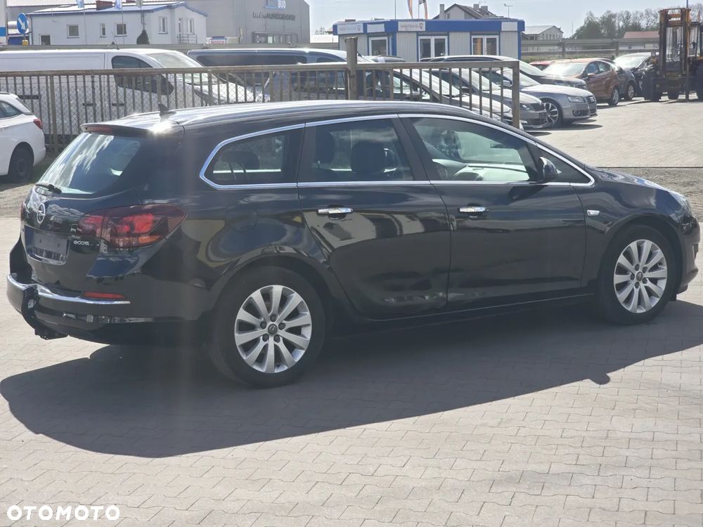 Opel Astra 1.7 CDTI DPF Cosmo - 3