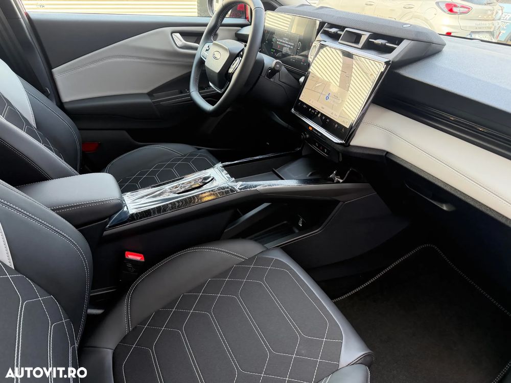 Ford Puma Gen-E 46.8 kWh Premium - 2