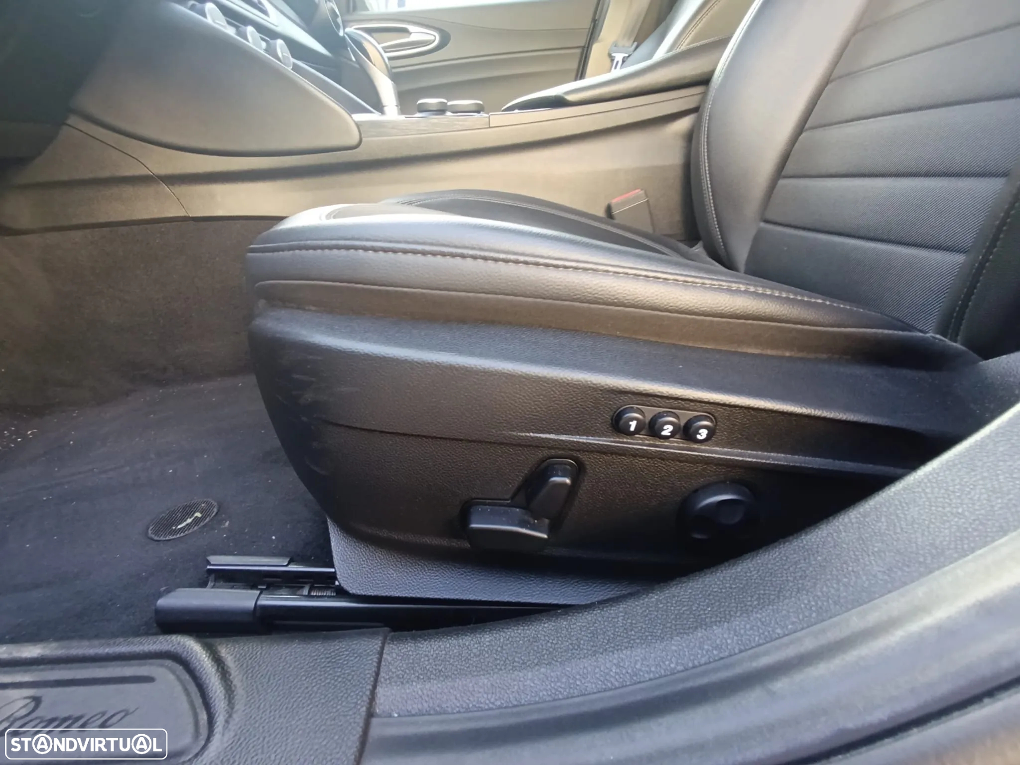 Alfa Romeo Giulia 2.2 D Super AT8 - 34