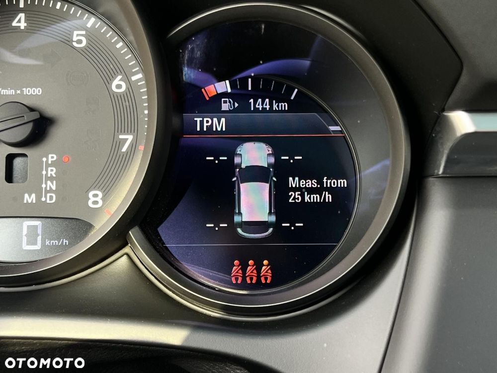 Porsche Macan Standard - 26