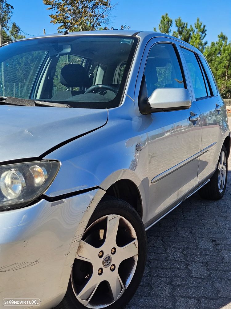 Mazda 2 - 7