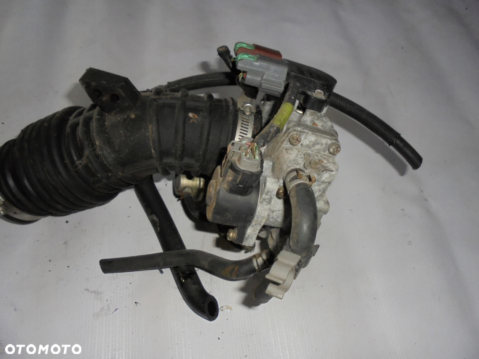 PRZEPUSTNICA NISSAN ALMERA PRIMERA 1.6 1.8 - 3