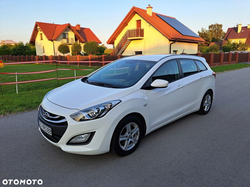 Hyundai i30 1.6 CRDi Comfort - 1