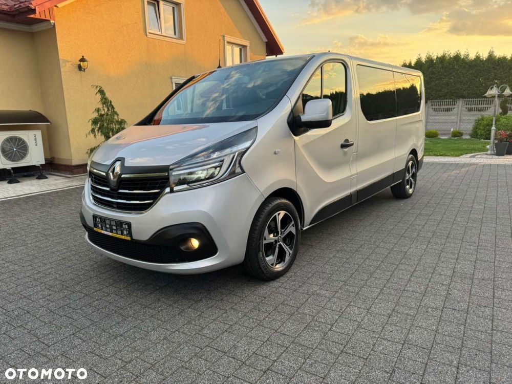 Renault Trafic - 12