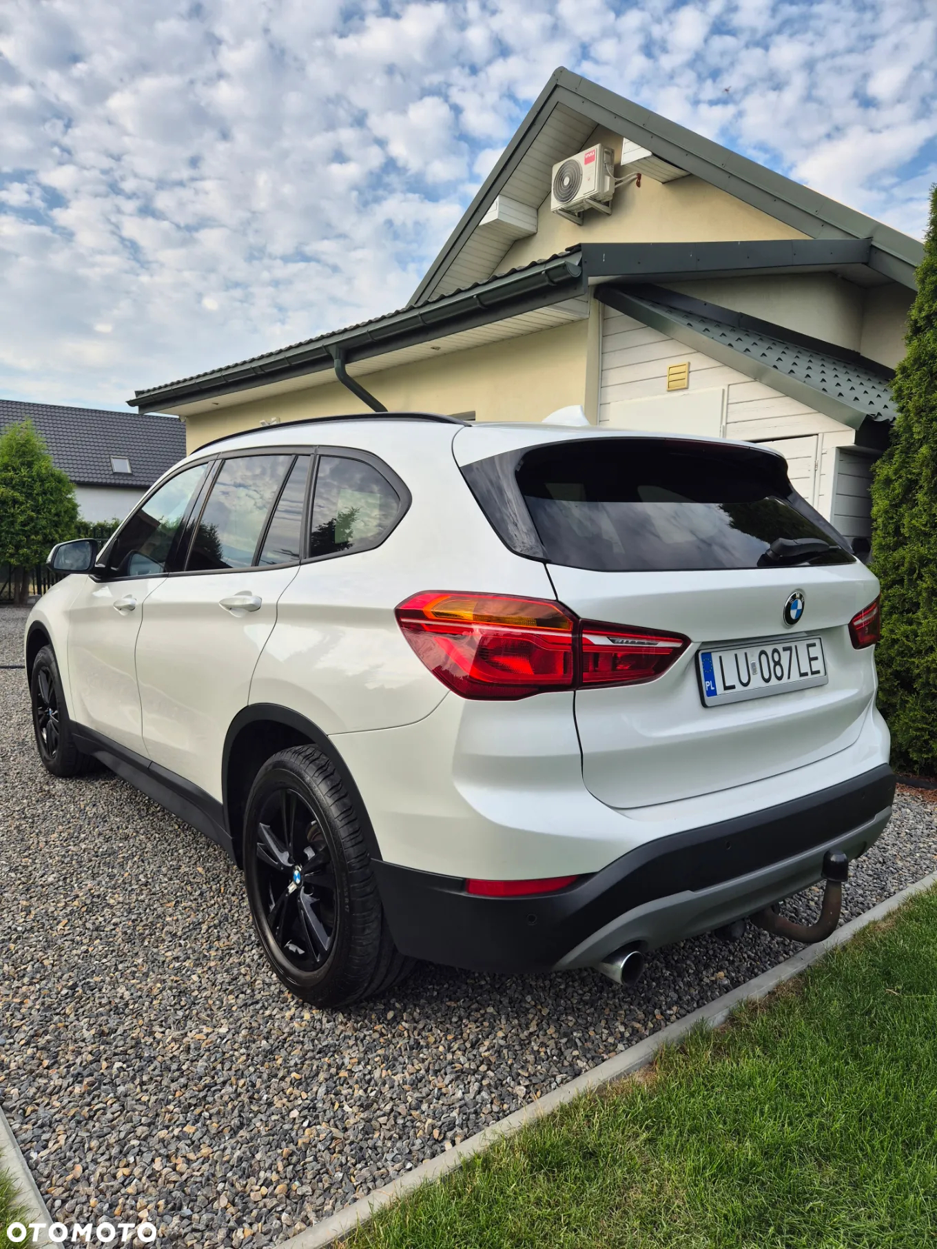 BMW X1 sDrive18d Business Edition - 4