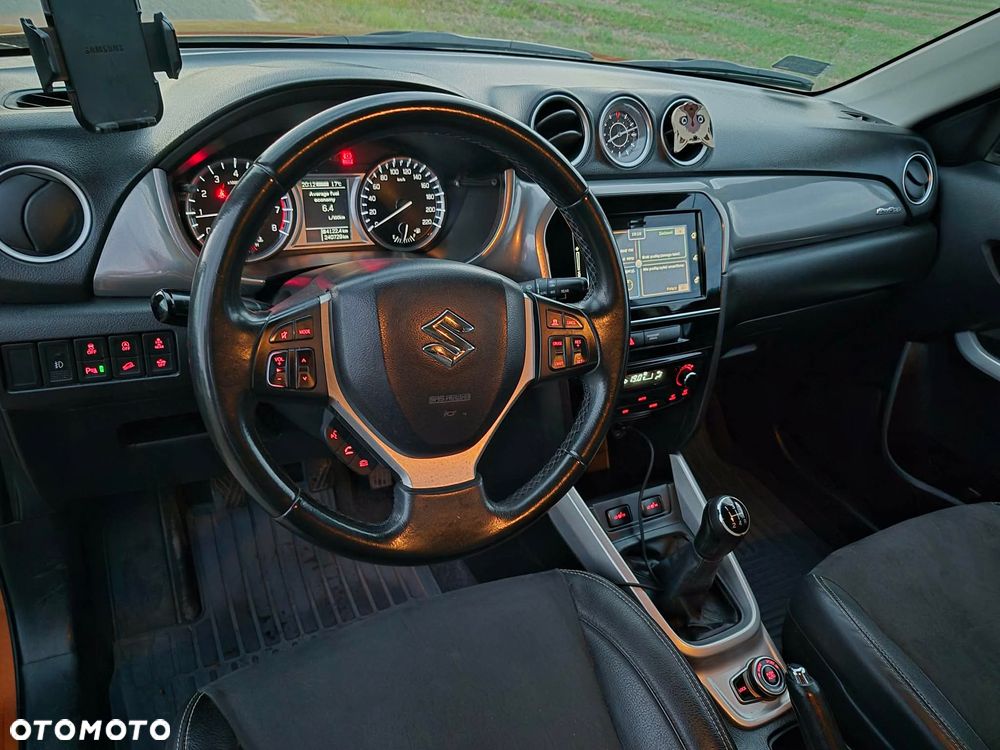 Suzuki Vitara 1.6 (4x4) Allgrip Comfort - 11