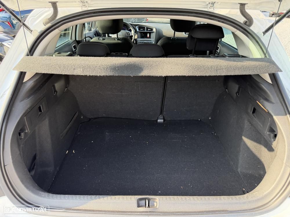 Citroën C4 1.6 BlueHDi Feel EAT6 - 12