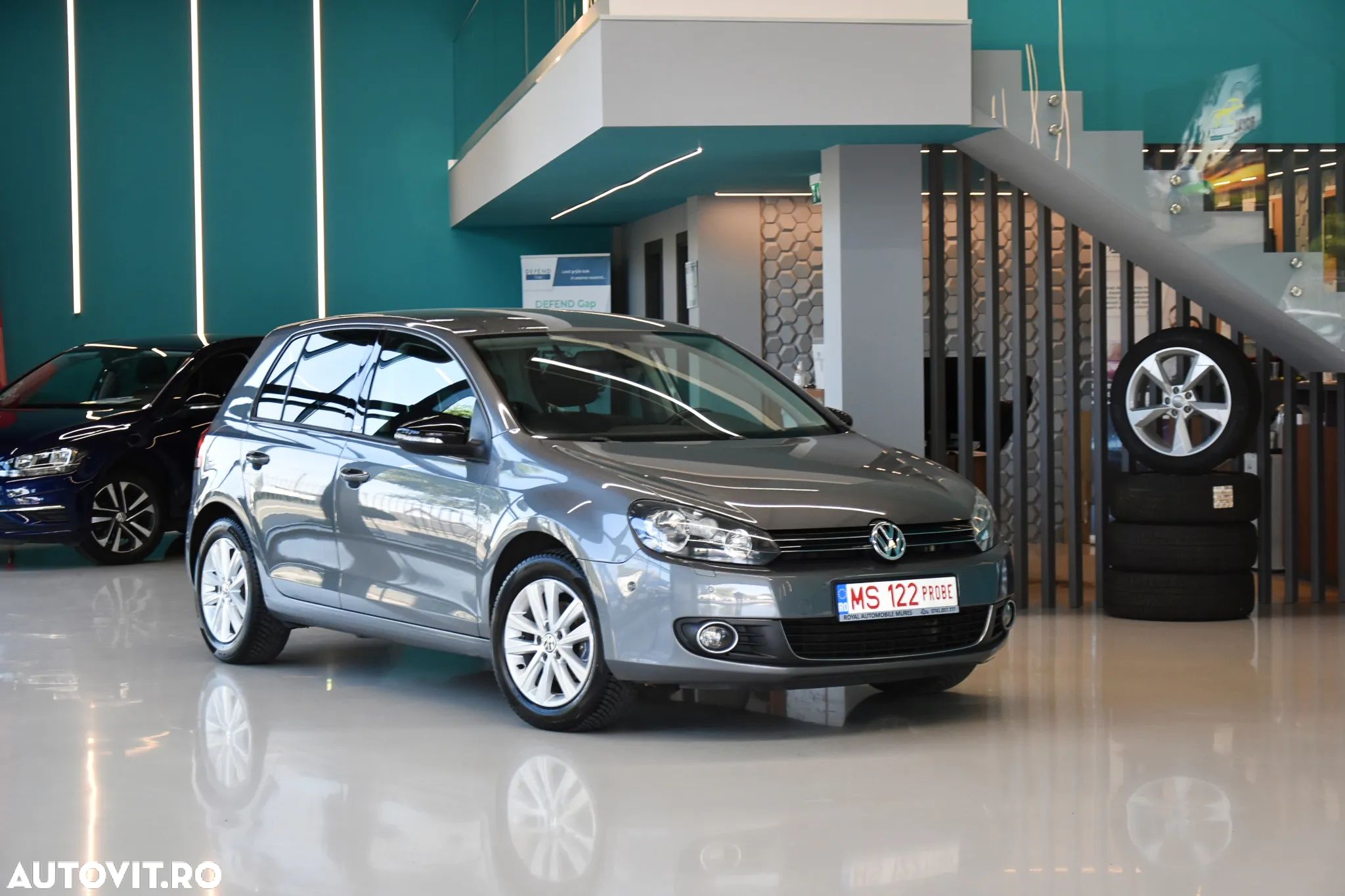 Volkswagen Golf 1.2 TSI DSG Style - 1