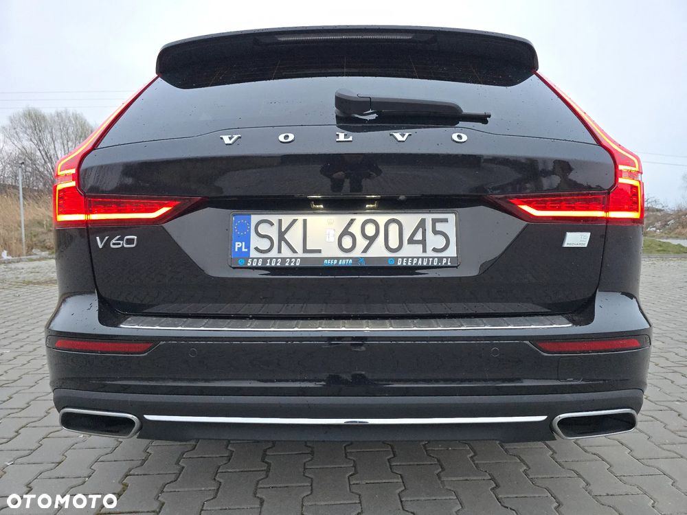 Volvo V60 T6 AWD Plug-In Hybrid Essential - 30