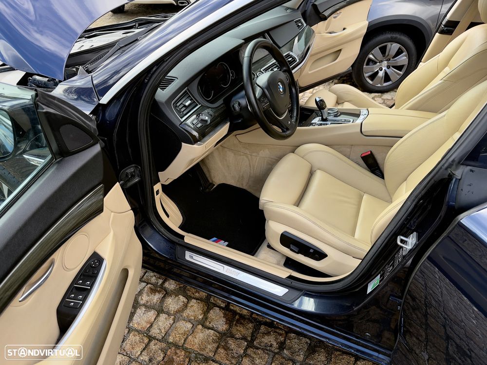 BMW 520 Gran Turismo d Line Luxury - 38