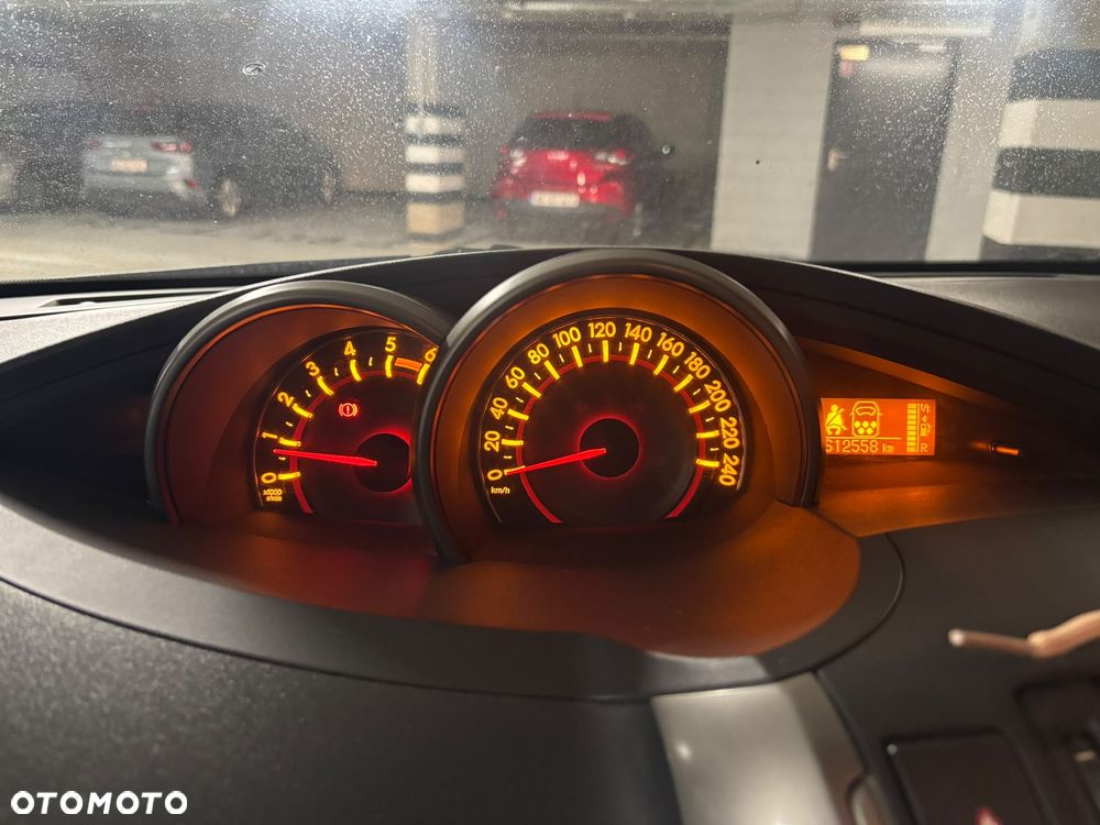 Toyota Corolla Verso 2.2 D-4D Premium 7os - 17