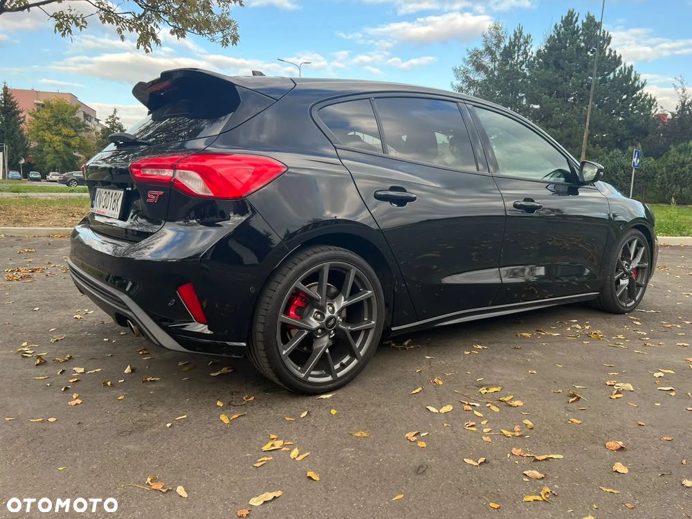 Ford Focus 2.0 EcoBlue ST - 16