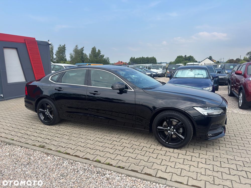 Volvo S90 D4 Geartronic Momentum Pro - 16