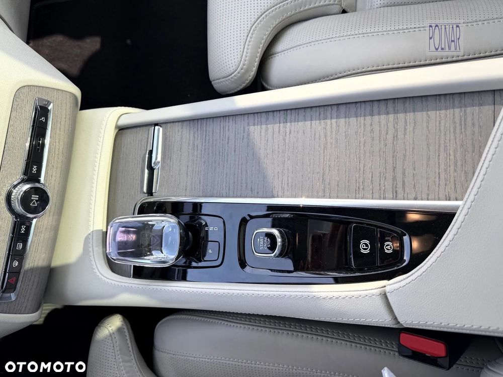 Volvo XC 90 B5 B AWD Ultra Bright 7os - 18