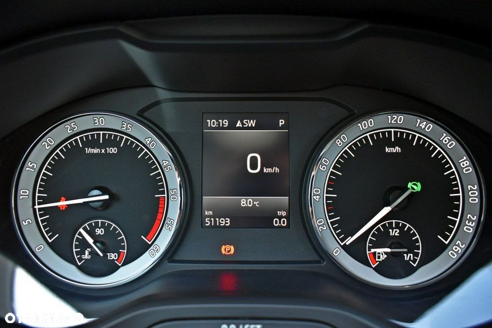 Skoda Karoq 2.0 TDI SCR 4x4 Style DSG - 16