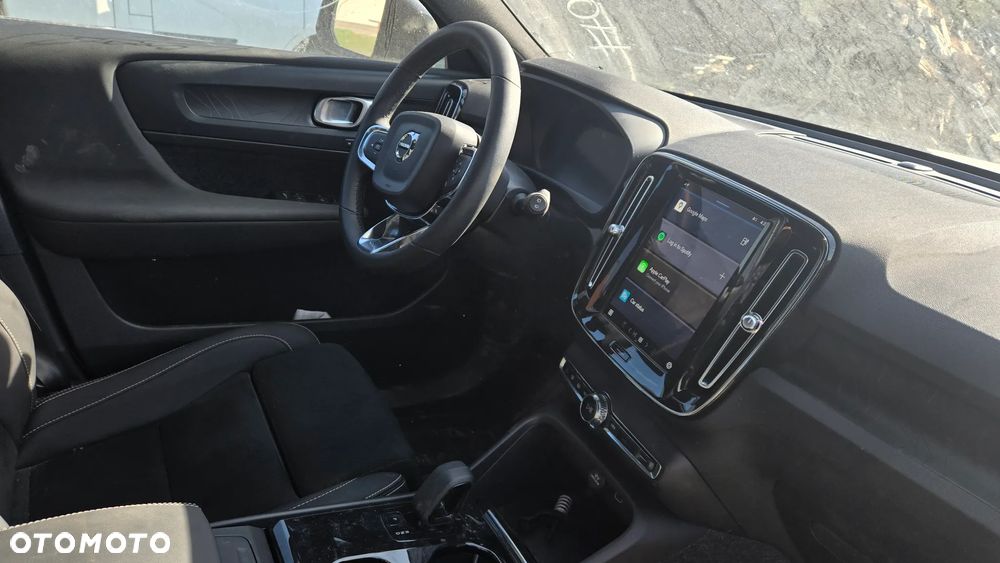 Volvo XC 40 Twin Recharge Plus - 9