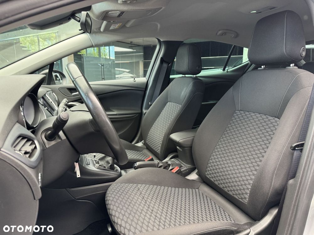 Opel Astra 1.5 CDTI Edition S&S - 12