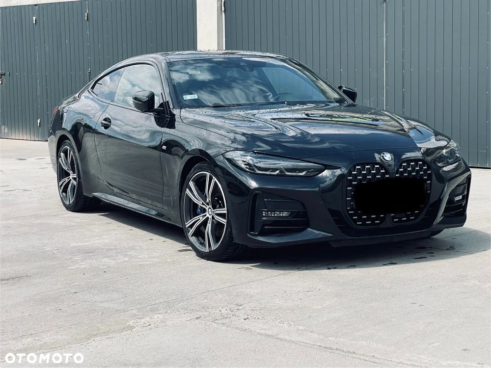 BMW 4