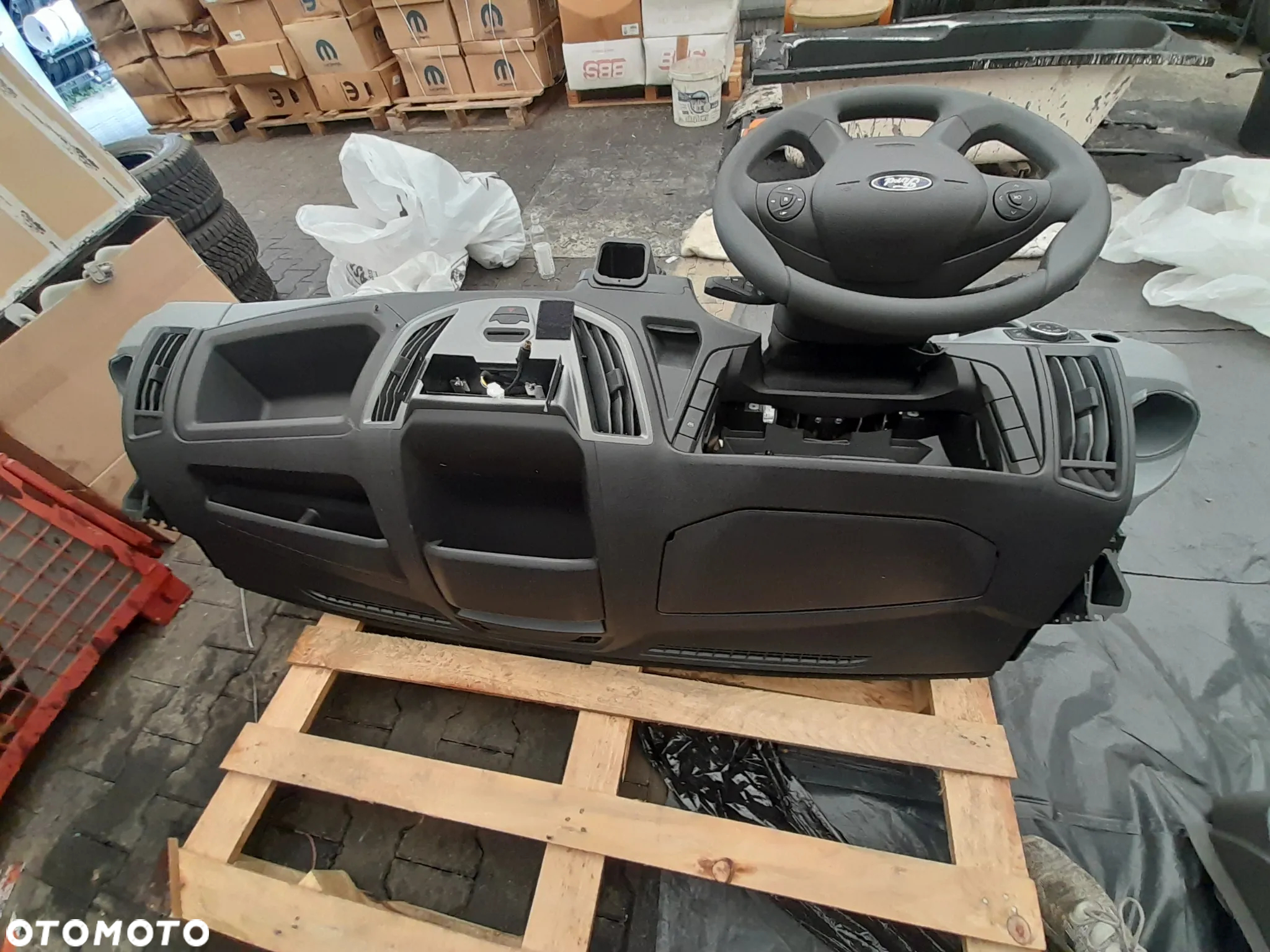 Deska rozdzielcza konsola Ford Transit MK8 - 5