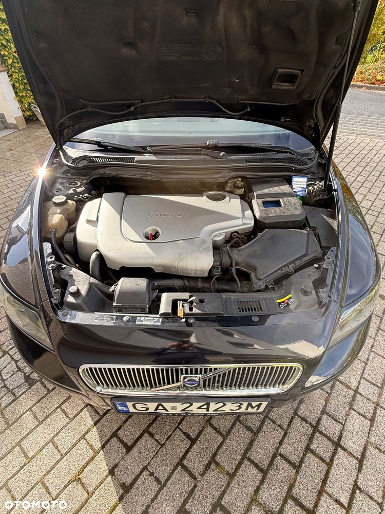 Volvo V50 - 16