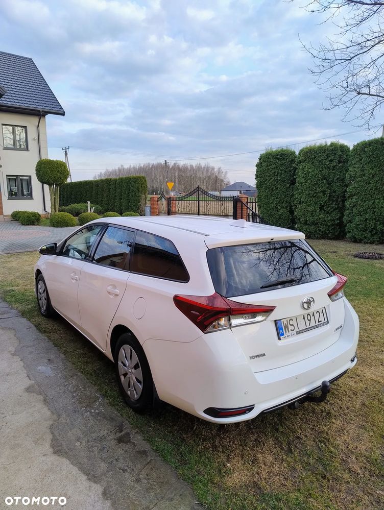 Toyota Auris 1.6 Active - 5