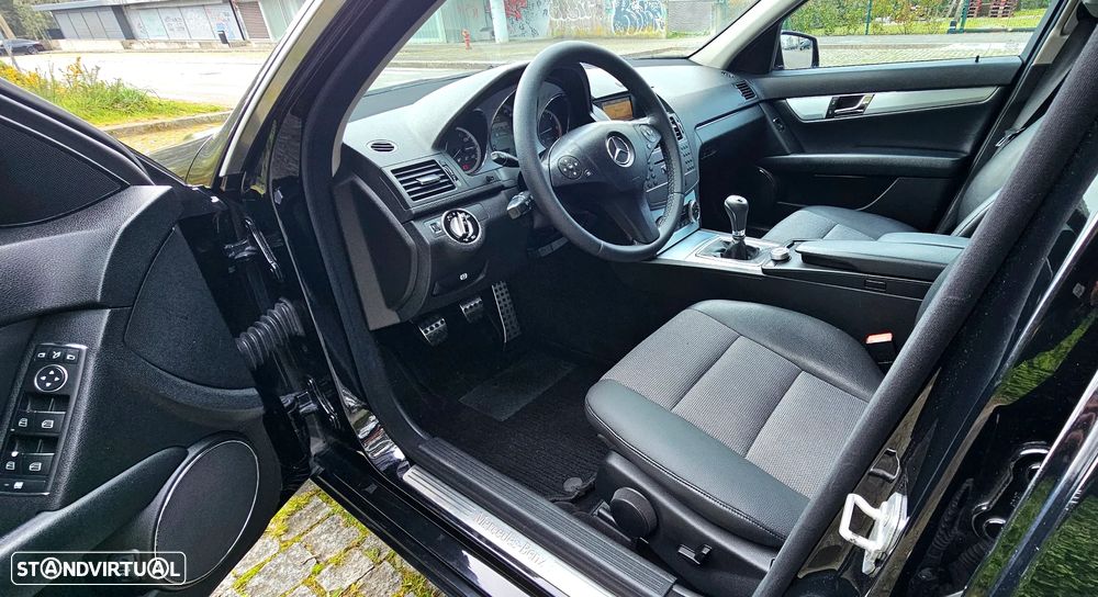 Mercedes-Benz C 250 CDi Avantgarde BlueEfficiency - 20