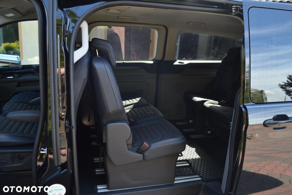 Ford Tourneo Custom L2H1 VA Autm Titanium - 24