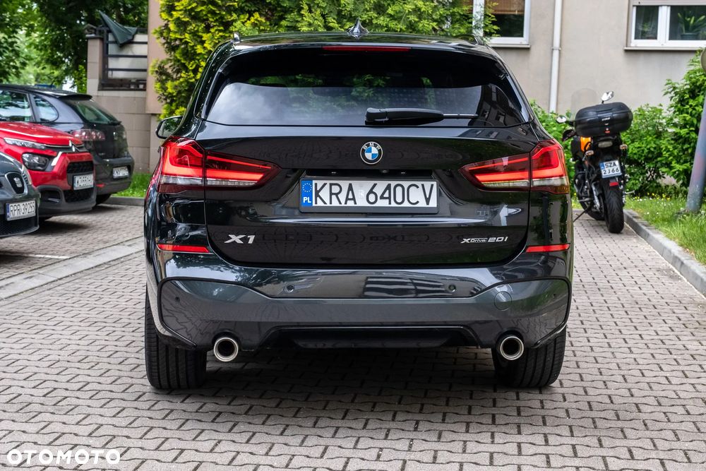 BMW X1 xDrive20i M Sport - 5