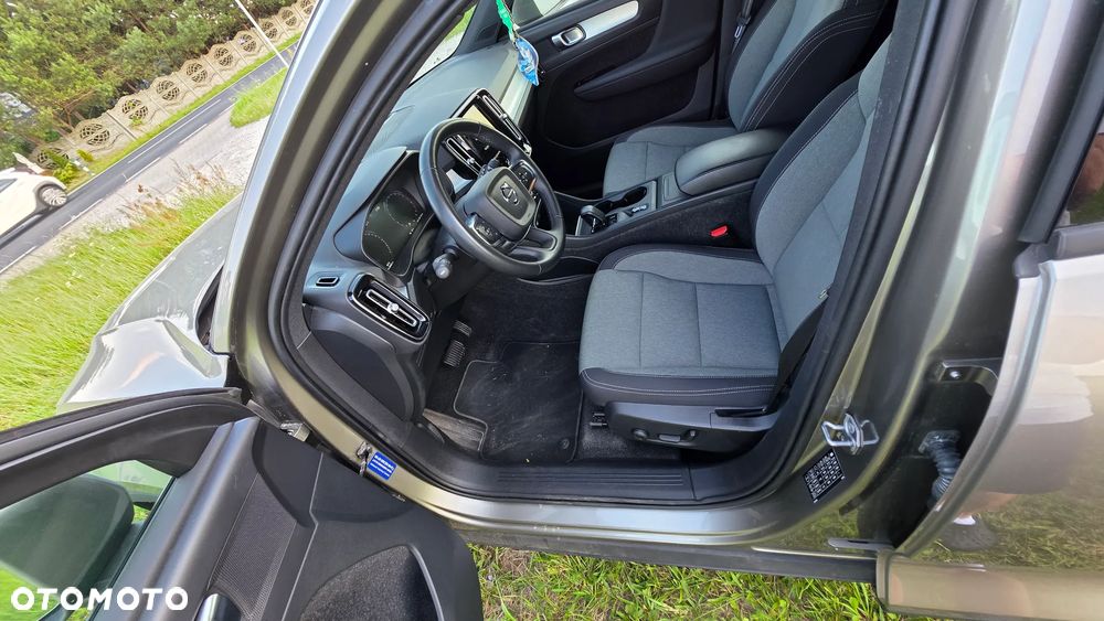 Volvo XC 40 - 18