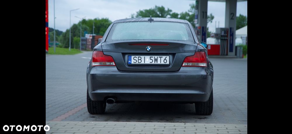 BMW Seria 1 120d DPF - 9