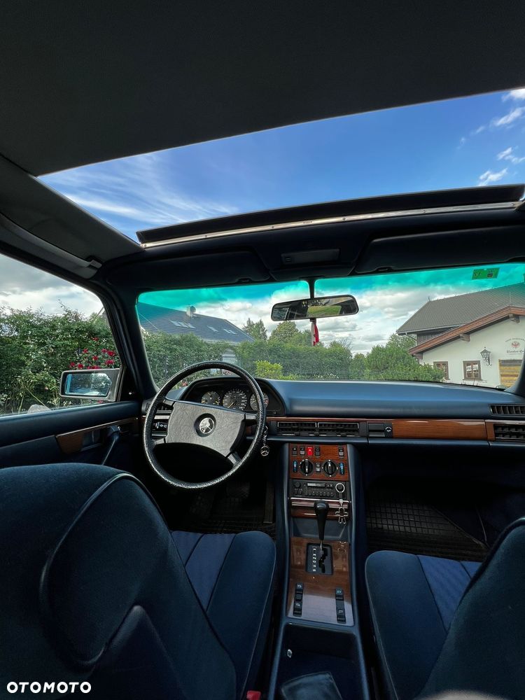 Mercedes-Benz 280 380 SE - 13