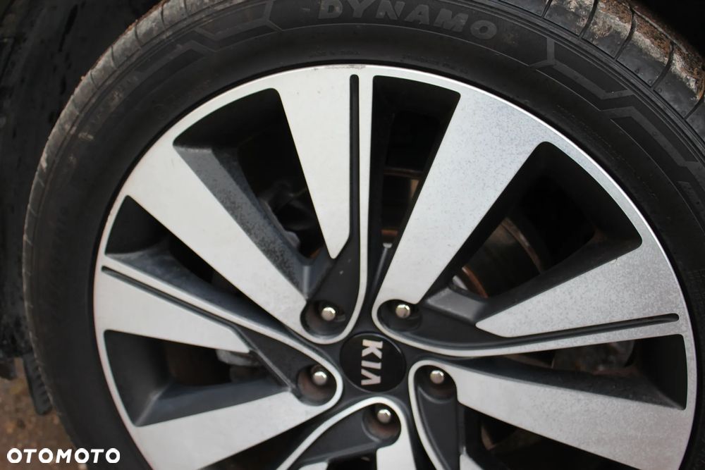 Kia Sportage 1.7 CRDI 2WD ISG Spirit - 17