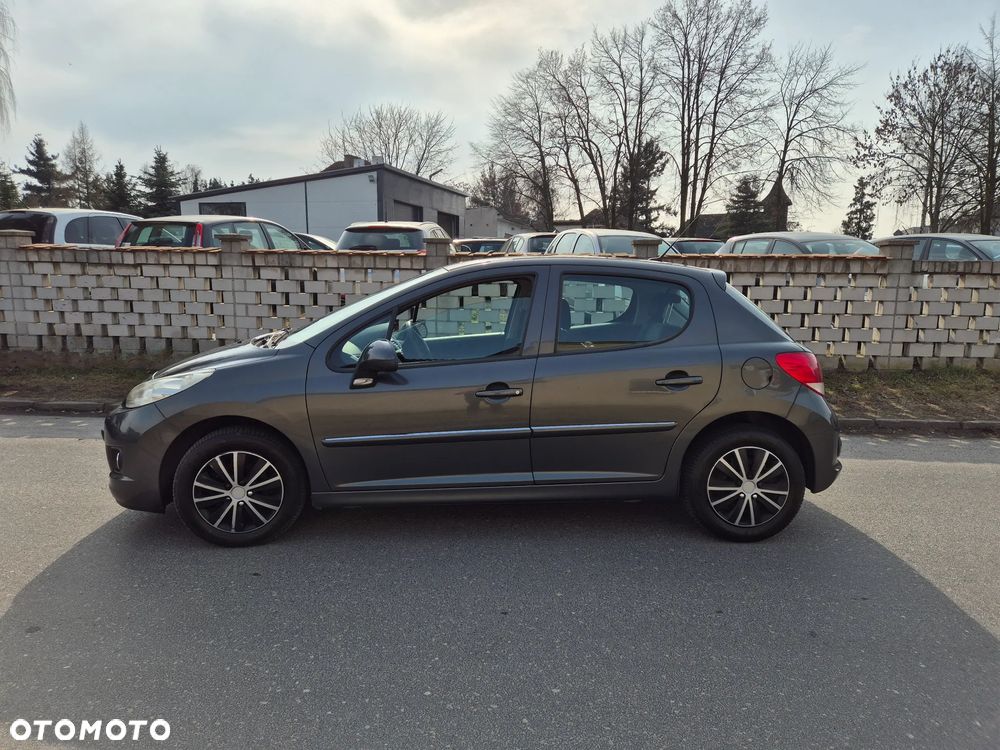 Peugeot 207 95 VTi Premium - 12