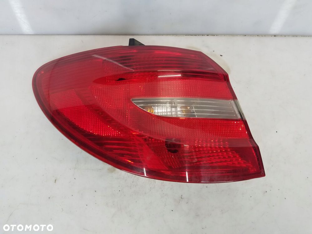 lampa tył mercedes-benz b-klasa w246 - 7